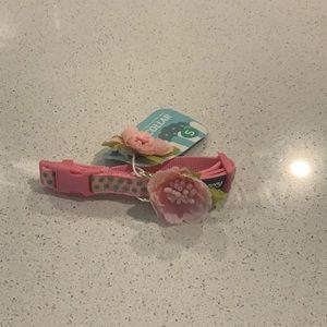 NWT blue berry dog collar